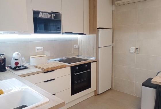Herverkoop - Bungalow - Torrevieja - Torretas
