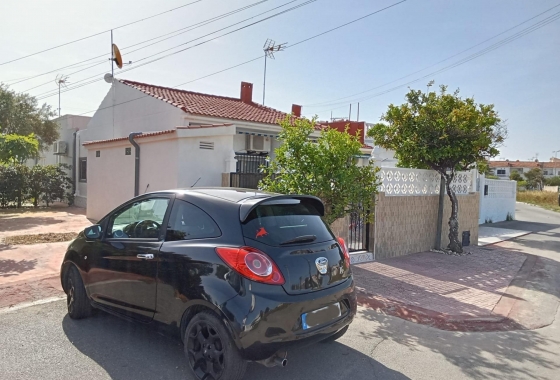Herverkoop - Bungalow - Torrevieja - Torretas