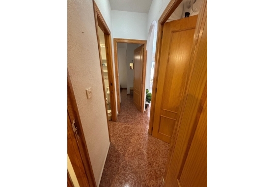 Herverkoop - Appartement / flat - Torrevieja - Playa de los Locos