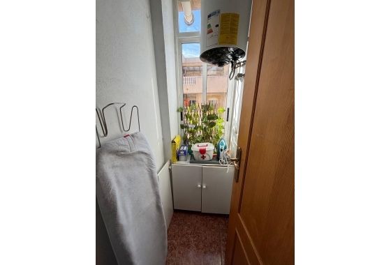 Herverkoop - Appartement / flat - Torrevieja - Playa de los Locos