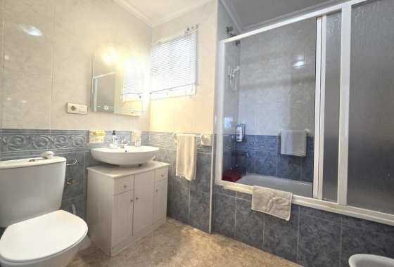 Herverkoop - Appartement / flat - Torrevieja - Parque Las Naciones