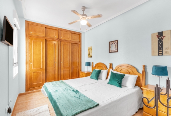 Herverkoop - Appartement / flat - Orihuela Costa