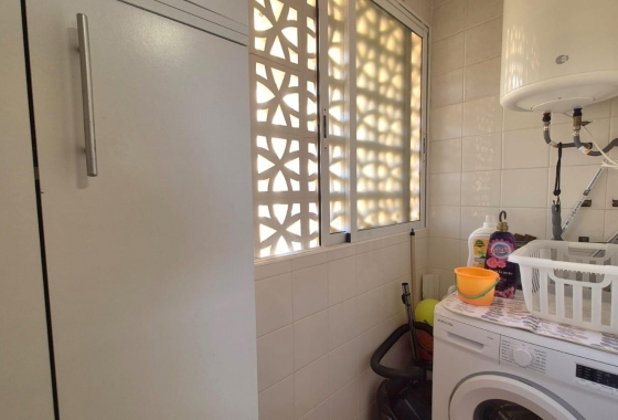 Herverkoop - Appartement / flat - Torrevieja - Acequion
