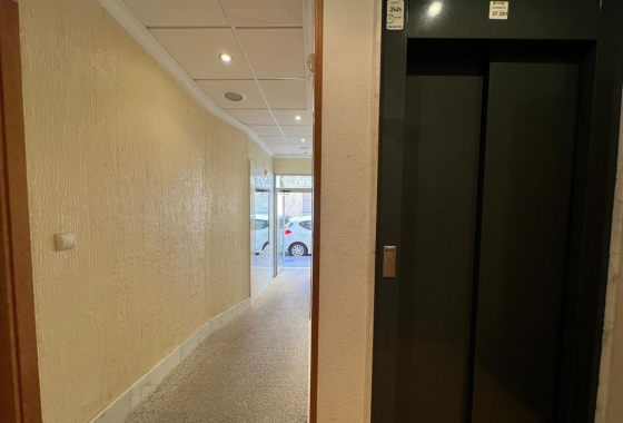Herverkoop - Appartement / flat - Torrevieja - CENTRO CASCO URBANO