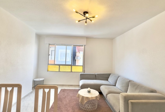 Herverkoop - Appartement / flat - Torrevieja - Estacion De Autobuses
