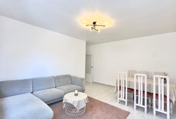 Herverkoop - Appartement / flat - Torrevieja - Estacion De Autobuses