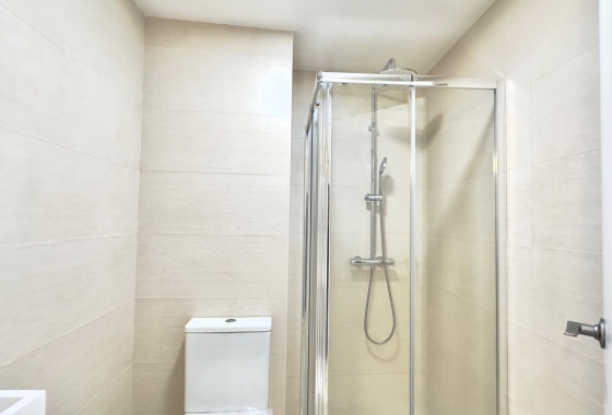 Herverkoop - Appartement / flat - Torrevieja - Estacion De Autobuses