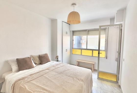 Herverkoop - Appartement / flat - Torrevieja - Estacion De Autobuses