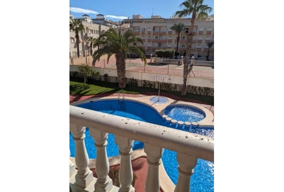 Herverkoop - Appartement / flat - Torrevieja - Playa del Cura
