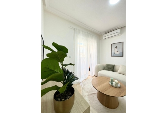 Перепродажа - Квартира - Torrevieja