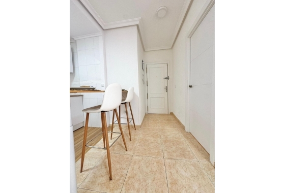 Перепродажа - Квартира - Torrevieja