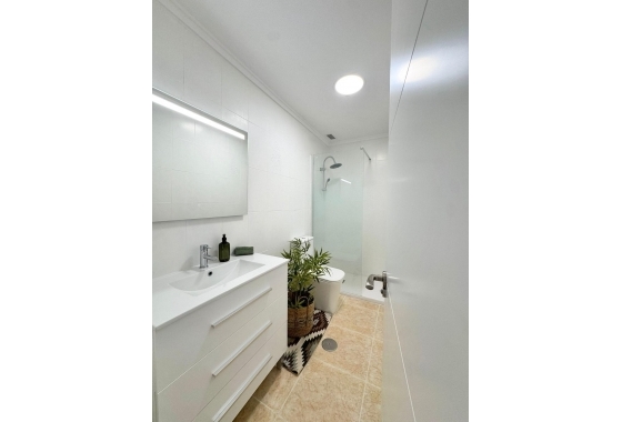 Перепродажа - Квартира - Torrevieja