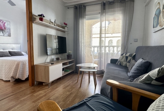 Resale - Apartment / flat - Torrevieja - Costa Blanca