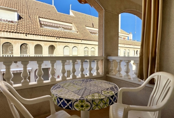 Resale - Apartment / flat - Torrevieja - Costa Blanca
