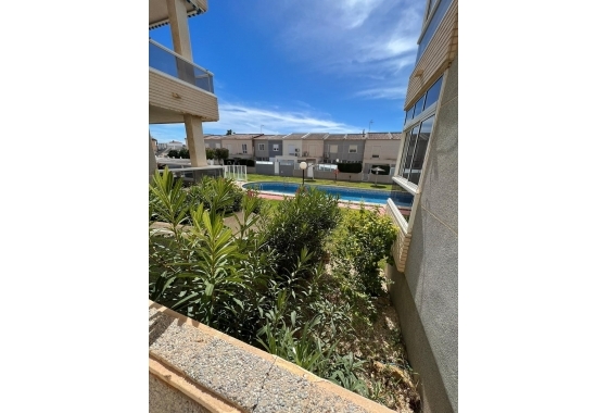 Herverkoop - Appartement / flat - Torrevieja - aguas nuevas