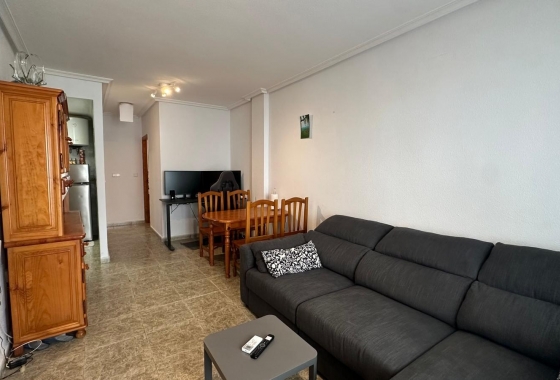 Herverkoop - Appartement / flat - Torrevieja - Estacion De Autobuses