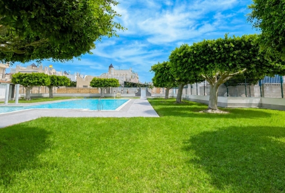 Herverkoop - Herenhuis - Torrevieja - Costa Blanca