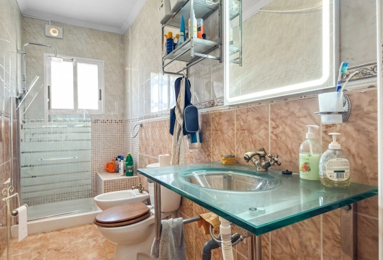 Herverkoop - Herenhuis - Torrevieja - Costa Blanca