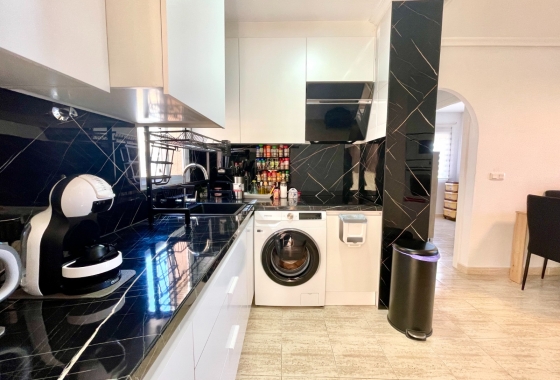 Herverkoop - Appartement / flat - Torrevieja - Costa Blanca