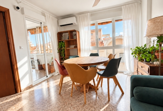 Resale - Apartment / flat - Alicante - Costa Blanca