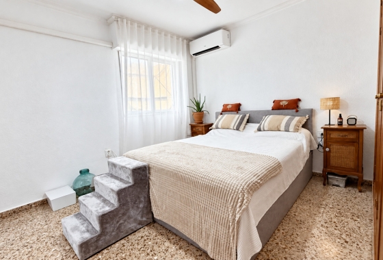 Resale - Apartment / flat - Alicante - Costa Blanca