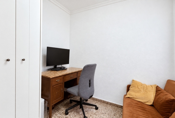 Resale - Apartment / flat - Alicante - Costa Blanca
