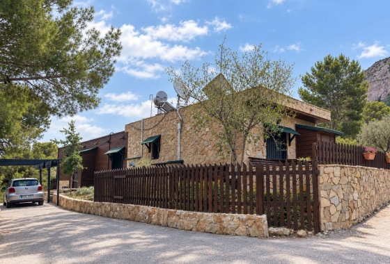 Herverkoop - Finca - Gea Y Truyols - Inland