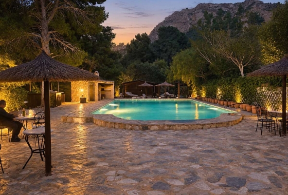 Herverkoop - Finca - Gea Y Truyols - Inland