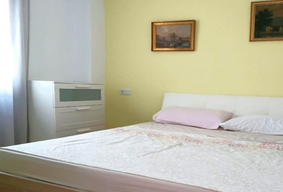 Reventa - Apartamento / piso - Torrevieja - PARQUE DE LAS NACIONES