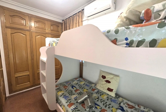 Перепродажа - Квартира - Torrevieja - Las Piscinas Naturales