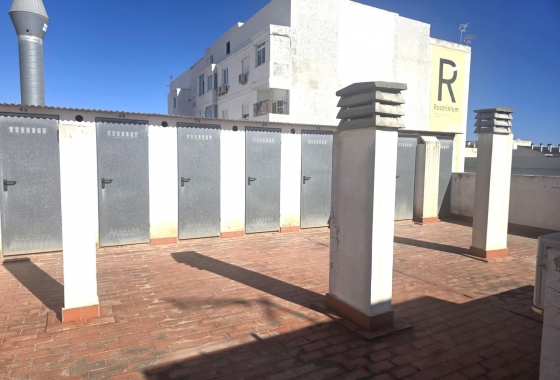 Перепродажа - Квартира - Torrevieja - Las Piscinas Naturales