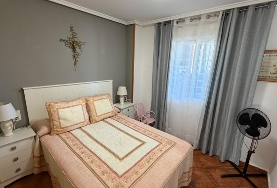 Herverkoop - Appartement / flat - Torrevieja - Playa del Cura