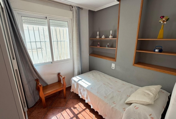 Herverkoop - Appartement / flat - Torrevieja - Playa del Cura