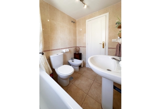 Resale - Bungalow - Torrevieja - Costa Blanca