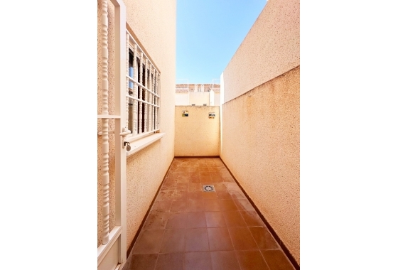 Resale - Bungalow - Torrevieja - Costa Blanca