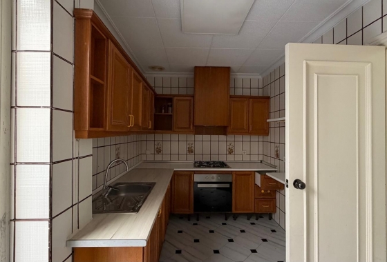 Resale - Apartment / flat - Torrevieja - Centro