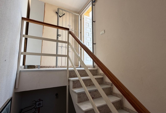Resale - Apartment / flat - Torrevieja - Centro