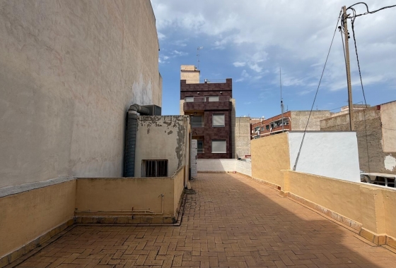 Resale - Apartment / flat - Torrevieja - Centro