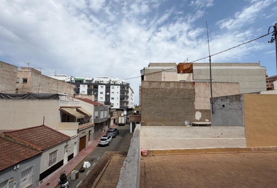 Resale - Apartment / flat - Torrevieja - Centro