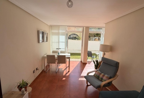 Перепродажа - Квартира - Torrevieja - Torreblanca