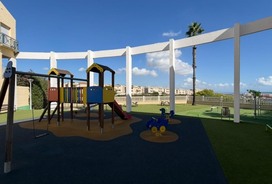 Перепродажа - Квартира - Torrevieja - Torreblanca