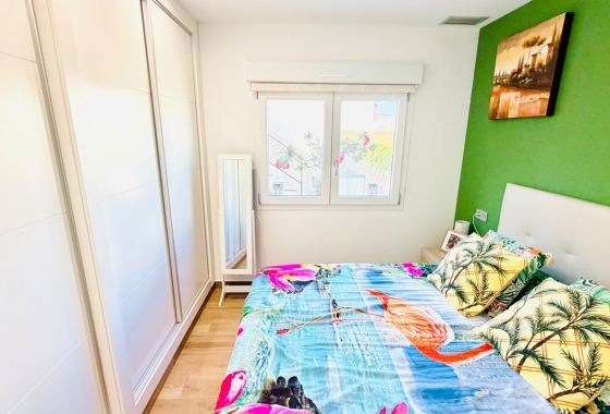 Перепродажа - Таунхаус - Los Montesinos - La Herada
