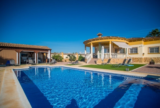 Återförsäljning - Villa - Catral - Costa Blanca