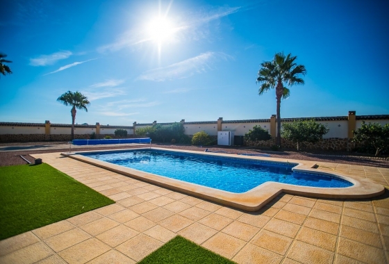 Återförsäljning - Villa - Catral - Costa Blanca