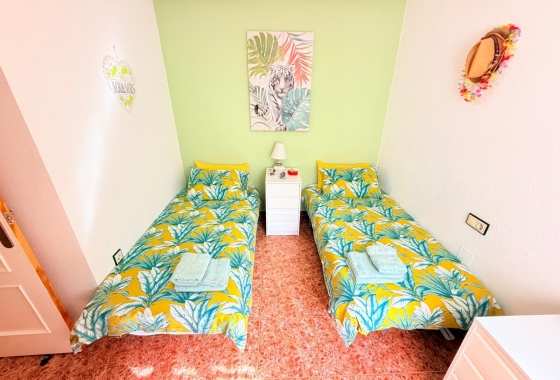Reventa - Apartamento / piso - Los Montesinos - Costa Blanca