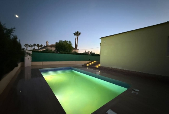 Återförsäljning - Villa - Catral - Costa Blanca