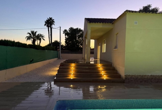 Återförsäljning - Villa - Catral - Costa Blanca