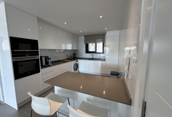 Перепродажа - Пентхаус - Orihuela Costa - Villamartín-las Filipinas