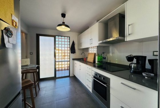 Resale - Apartment / flat - La Mata - Los Europeos
