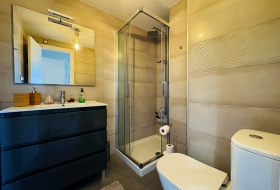 Resale - Apartment / flat - La Mata - Los Europeos